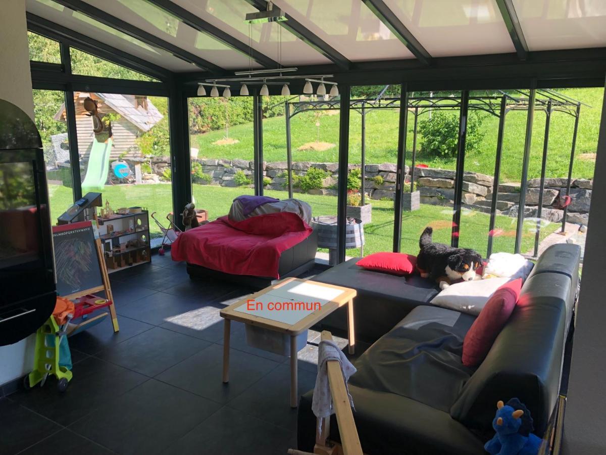 Logement Chez L'Habitant Etage Independant 格荣 外观 照片