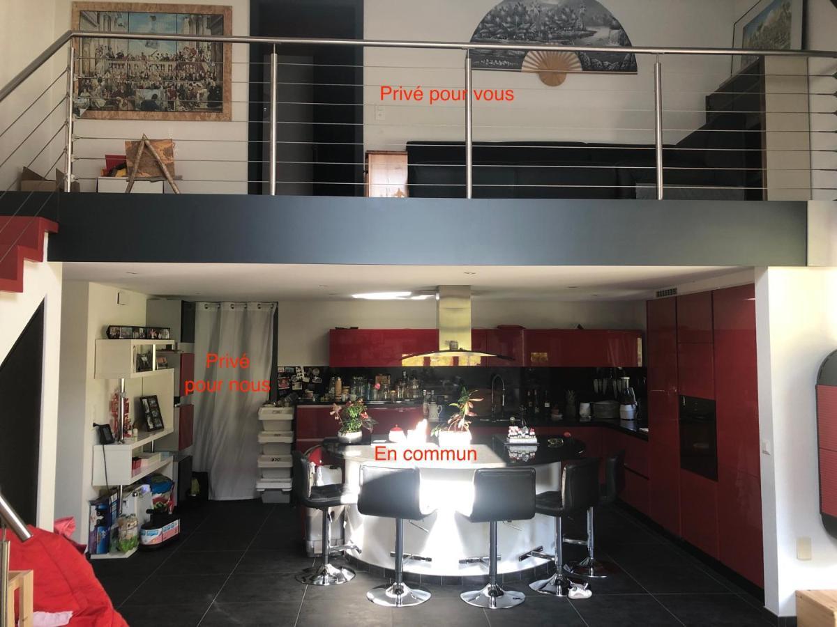 Logement Chez L'Habitant Etage Independant 格荣 外观 照片